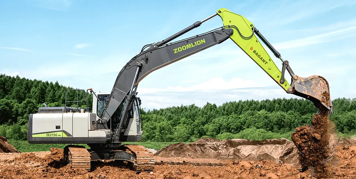 Excavadora ZE215G con motor CUMMINS