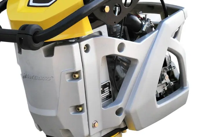 Protección Integral del motor con su carcaza envolvente